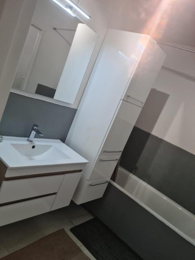 Апартаменты Chez Bernadette Вандёвр-ле-Нанси Экстерьер фото